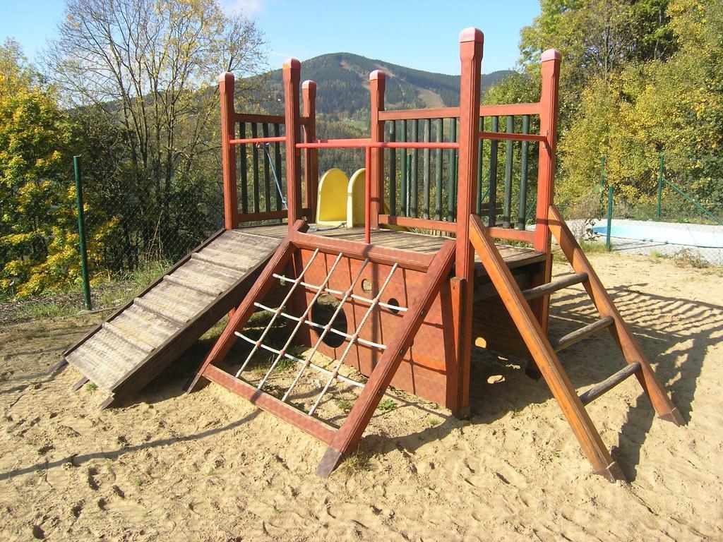 Penzion Kozel - Herlikovice Krkonose Врхлабі Екстер'єр фото